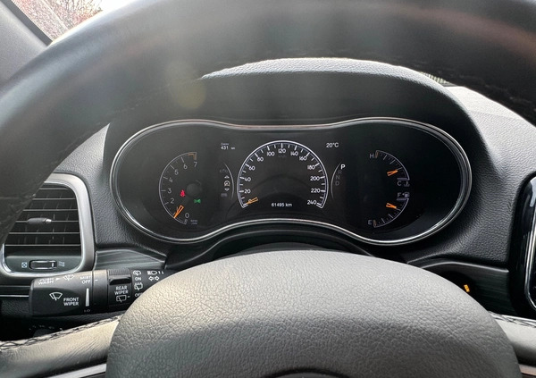 Jeep Grand Cherokee cena 115000 przebieg: 61495, rok produkcji 2019 z Września małe 92